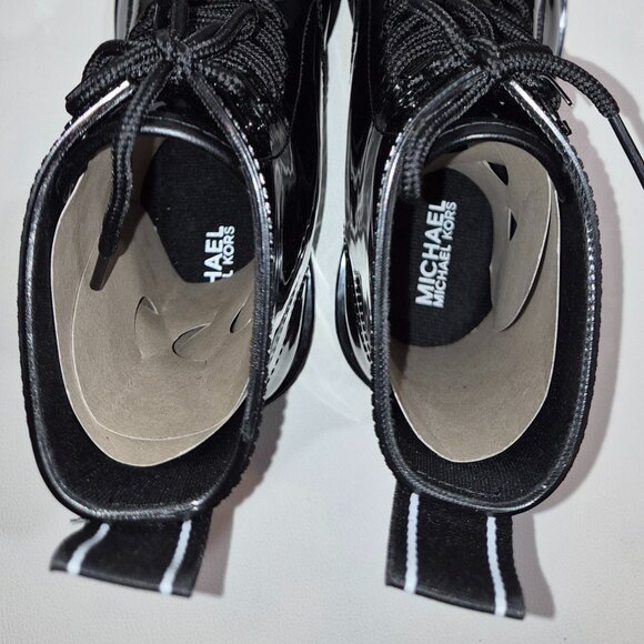 MICHAEL Michael Kors' Tavie - Picture 9 of 11